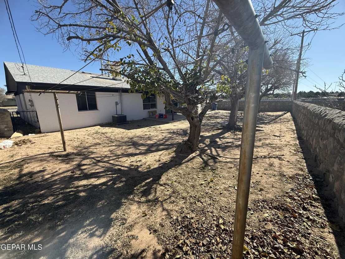 Photo of 2701 GASTON Drive