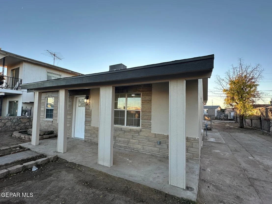 Photo of 543 Dolan Street