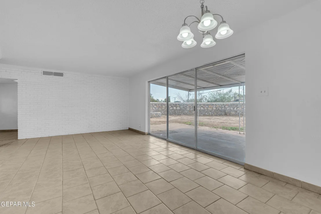Photo of 6033 Isabella Drive