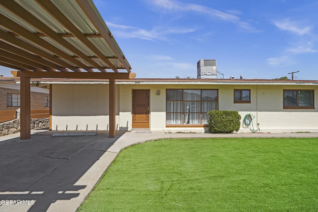 Photo of 9132 MOUNT ETNA Drive