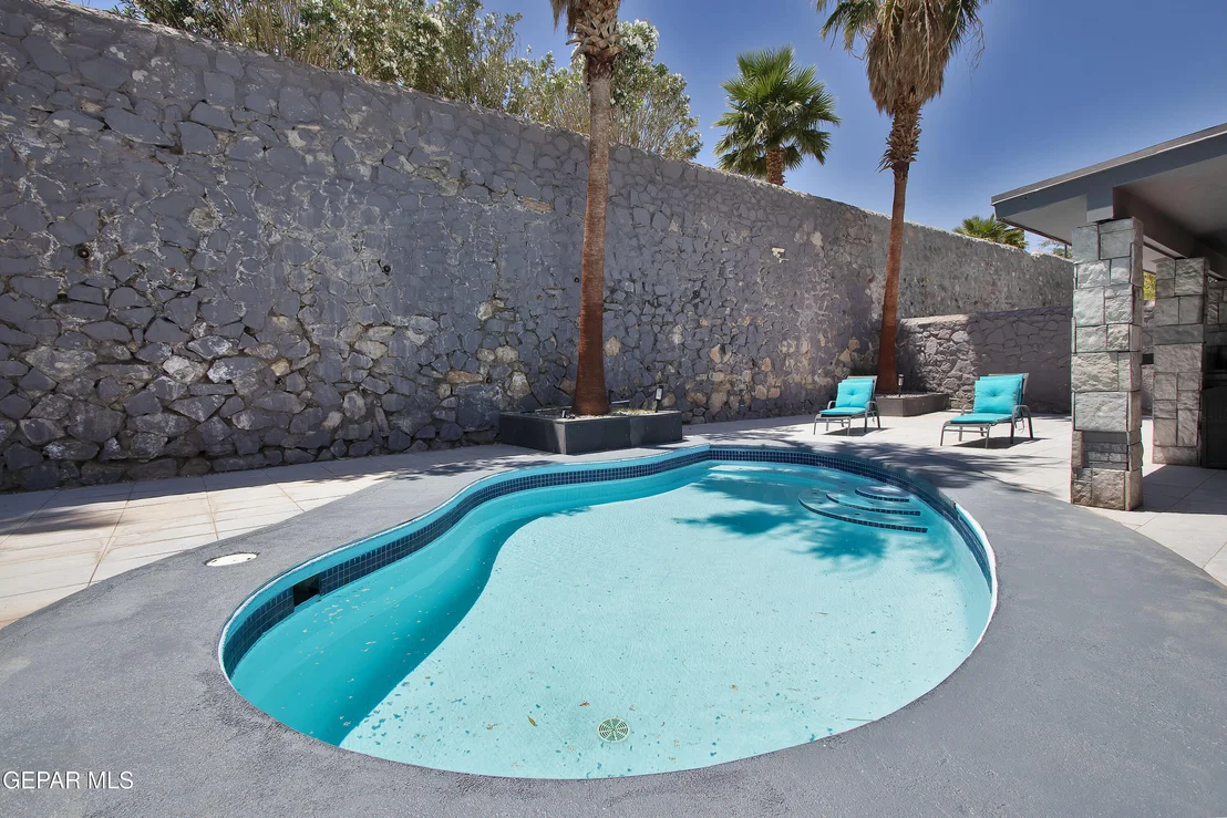 Photo of 6777 Villa Hermosa Drive