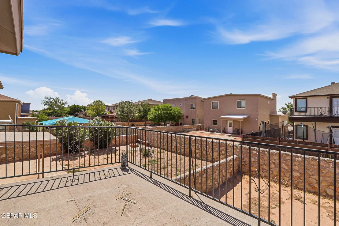 Photo of 14204 OTTER POINT Court