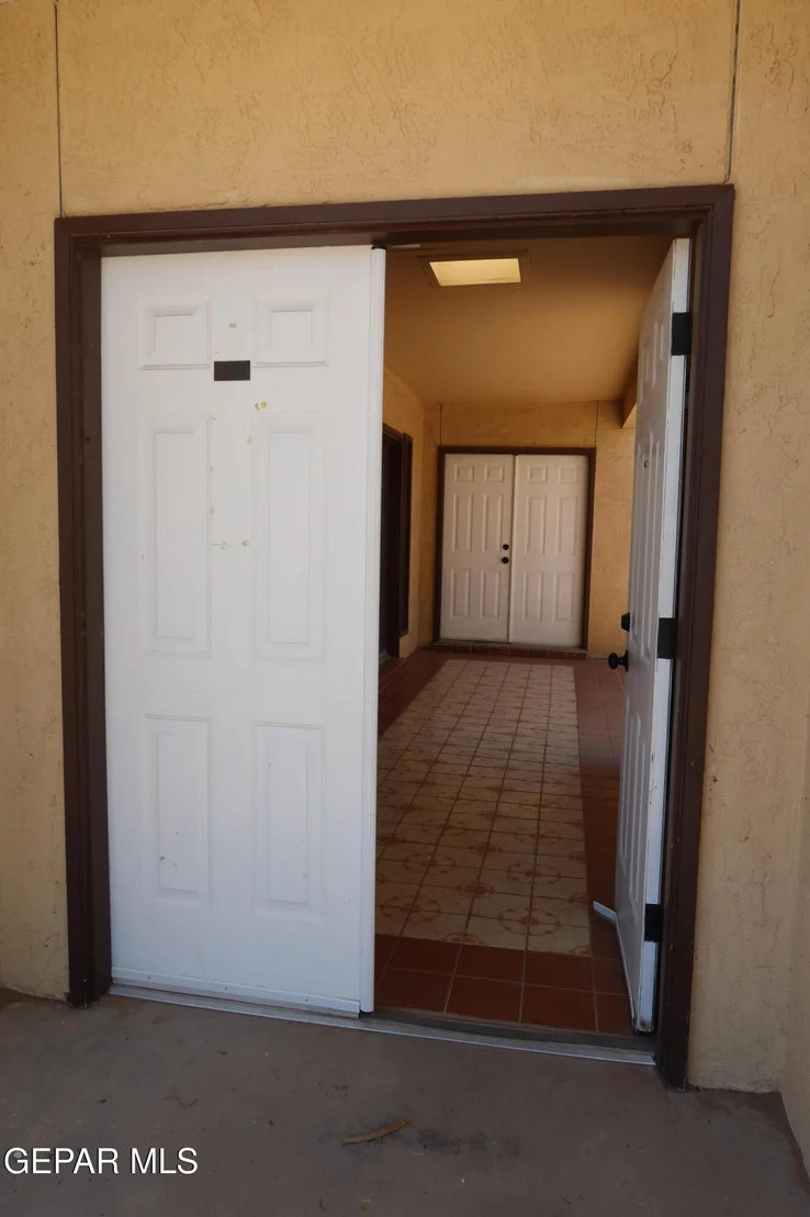 Photo of 836 DE LEON Drive