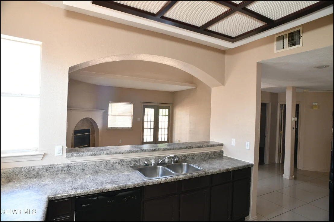 Photo of 1345 DIANA NATALICIO Drive