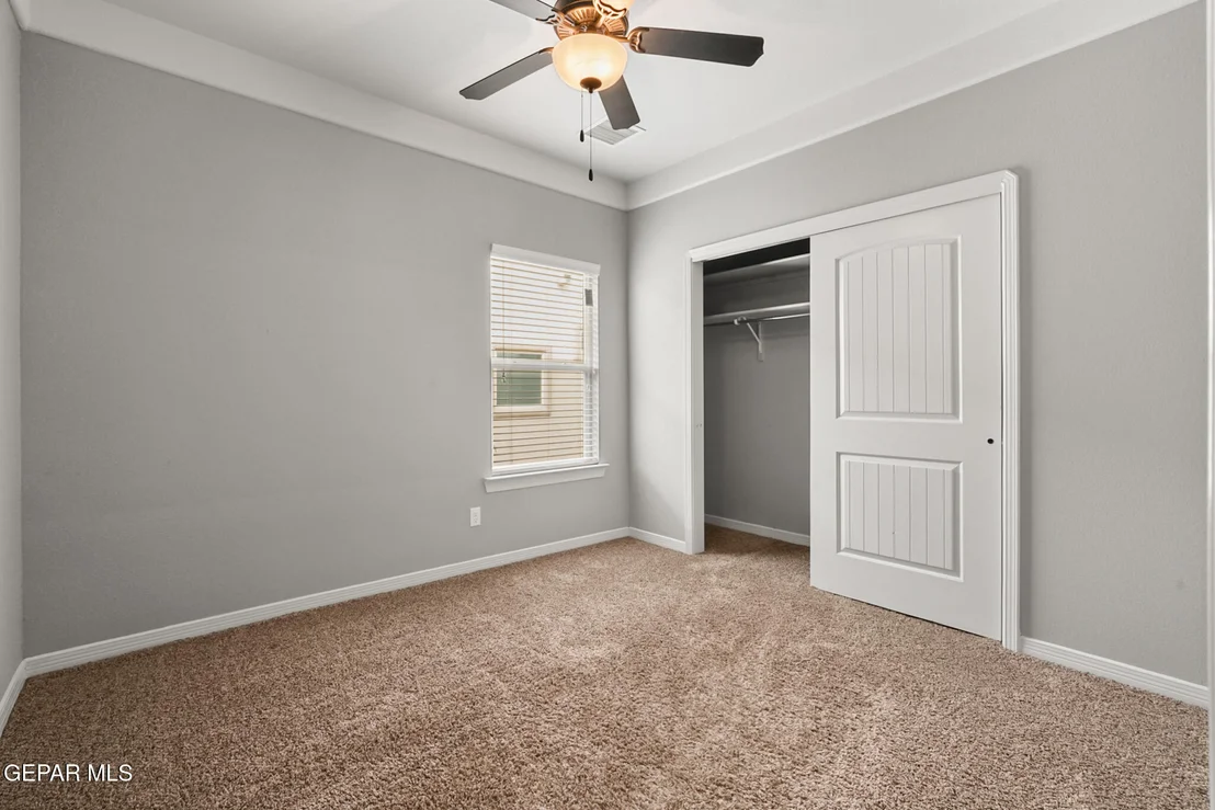 Photo of 654 DARLINGTON Drive
