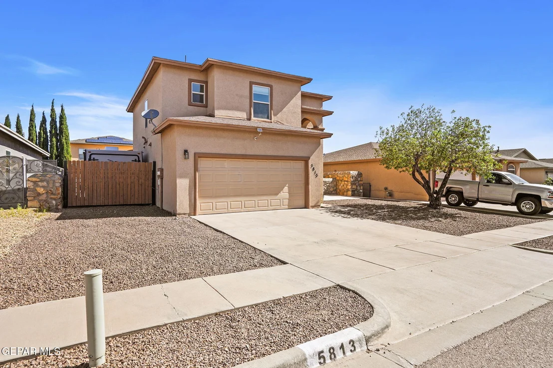 Photo of 5813 REDSTONE RIM Drive