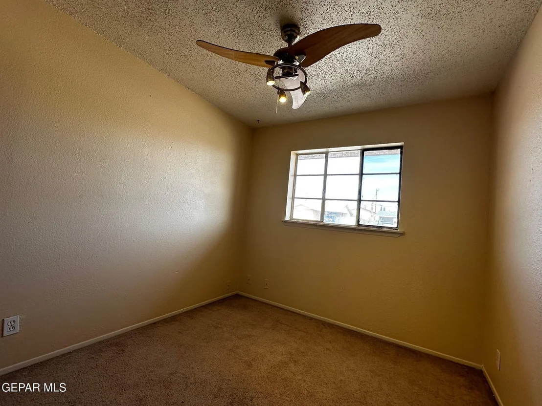Photo of 8124 BURNHAM Road