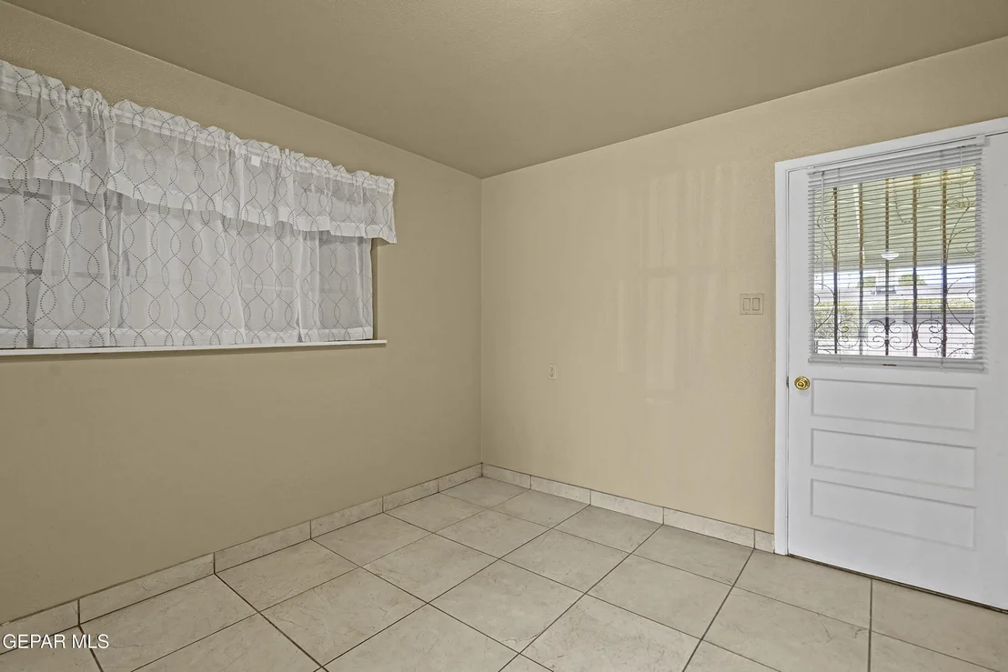 Photo of 9132 MOUNT ETNA Drive