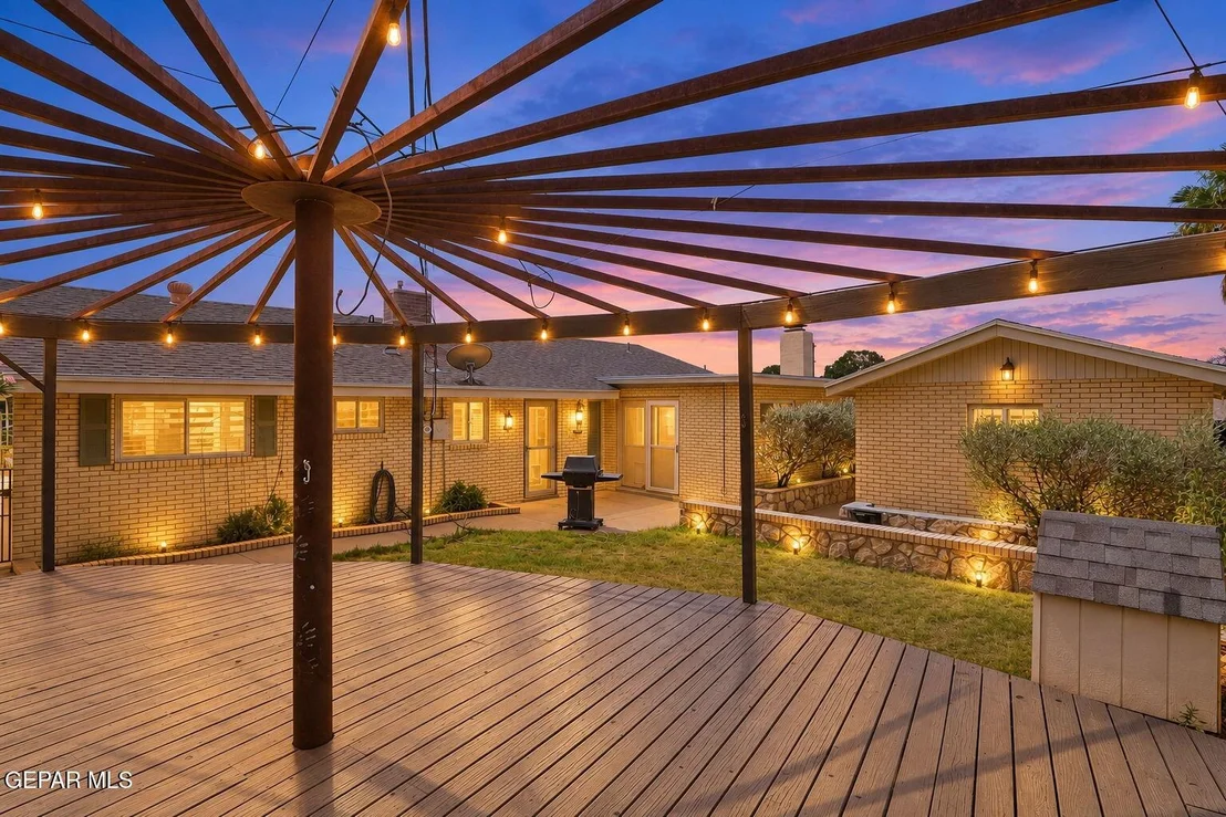 Photo of 436 DE LEON Drive