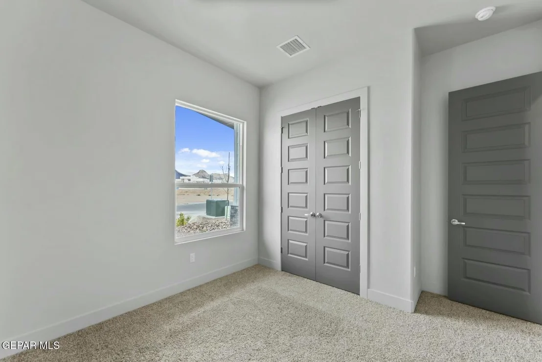 Photo of 947 Bromyard Drive