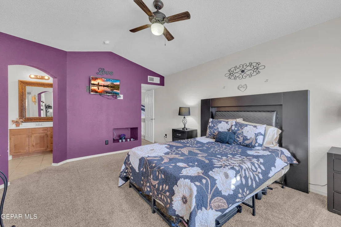 Photo of 717 Teichelkamp Drive