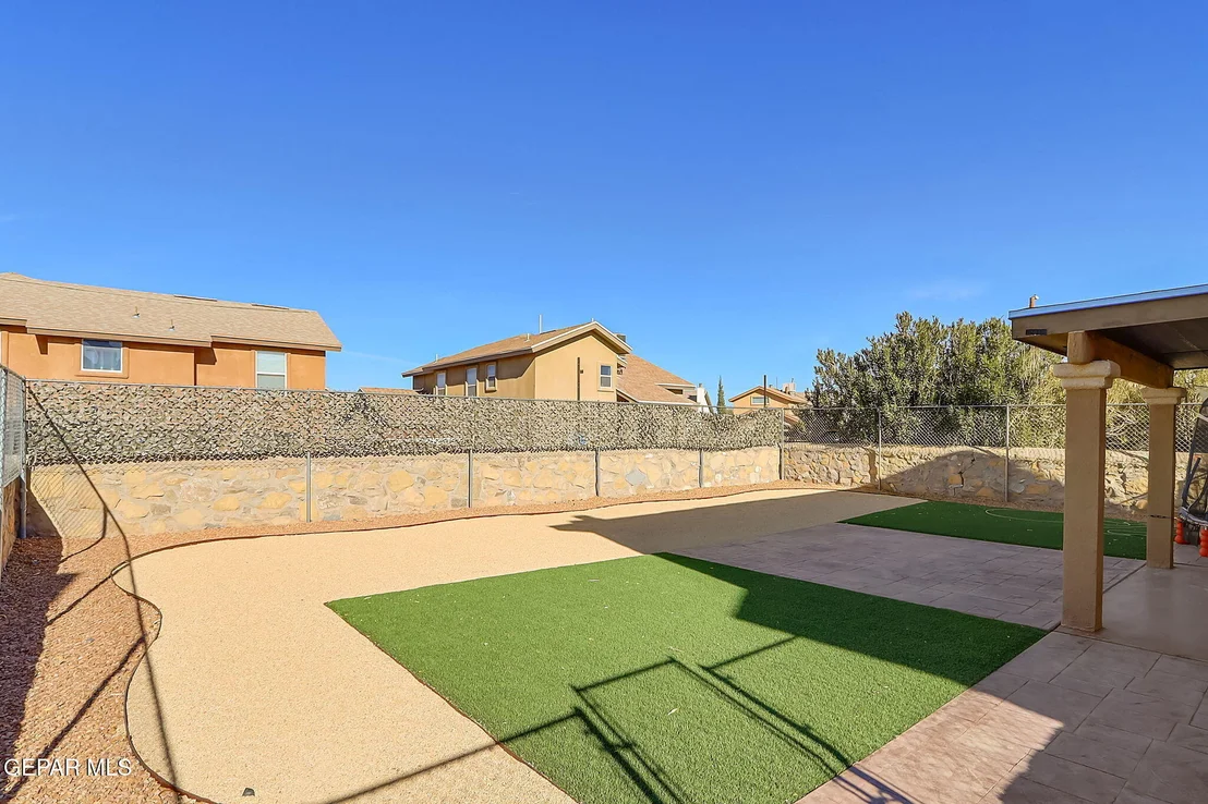 Photo of 601 Kearney Way