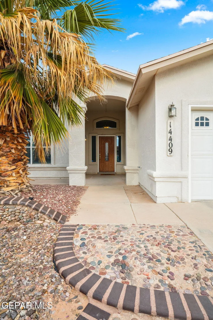 Photo of Unit 0 at 14409 Island Point Drive