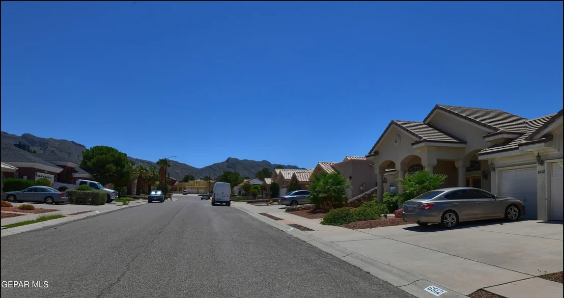 Photo of 6516 Isla del Rey Drive