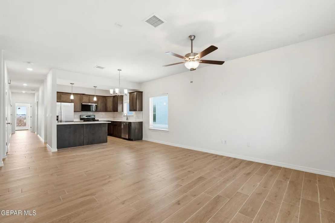 Photo of 3764 Model Lane