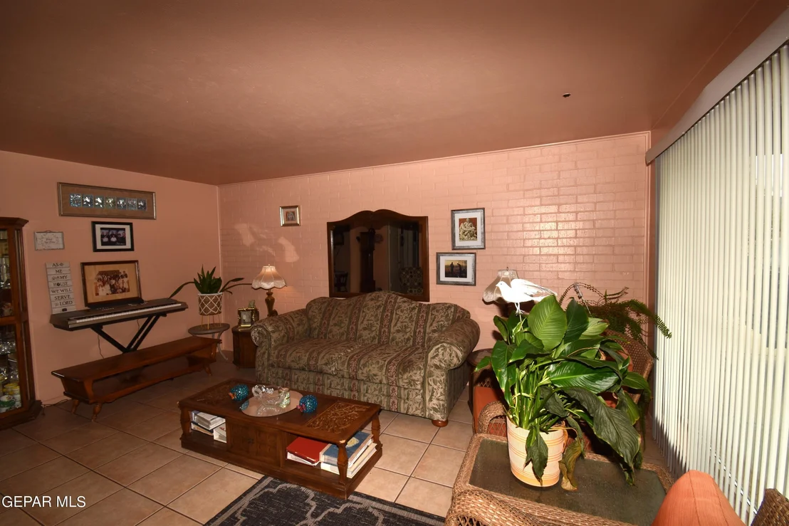 Photo of 10013 KEYSTONE Drive