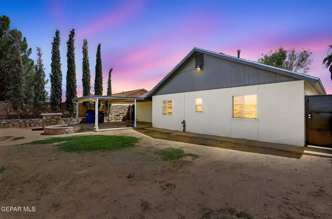 Photo of 9281 NOTTINGHAM Drive