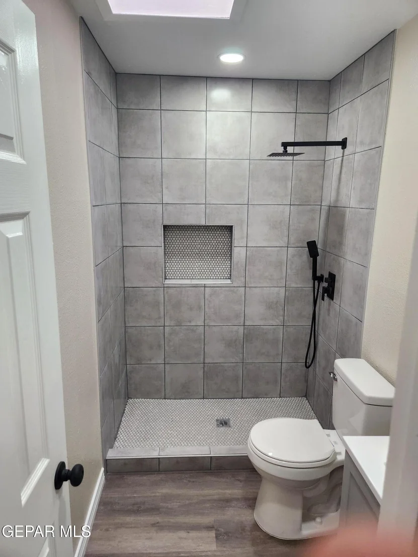 Photo of 901 CARLOTTA Drive