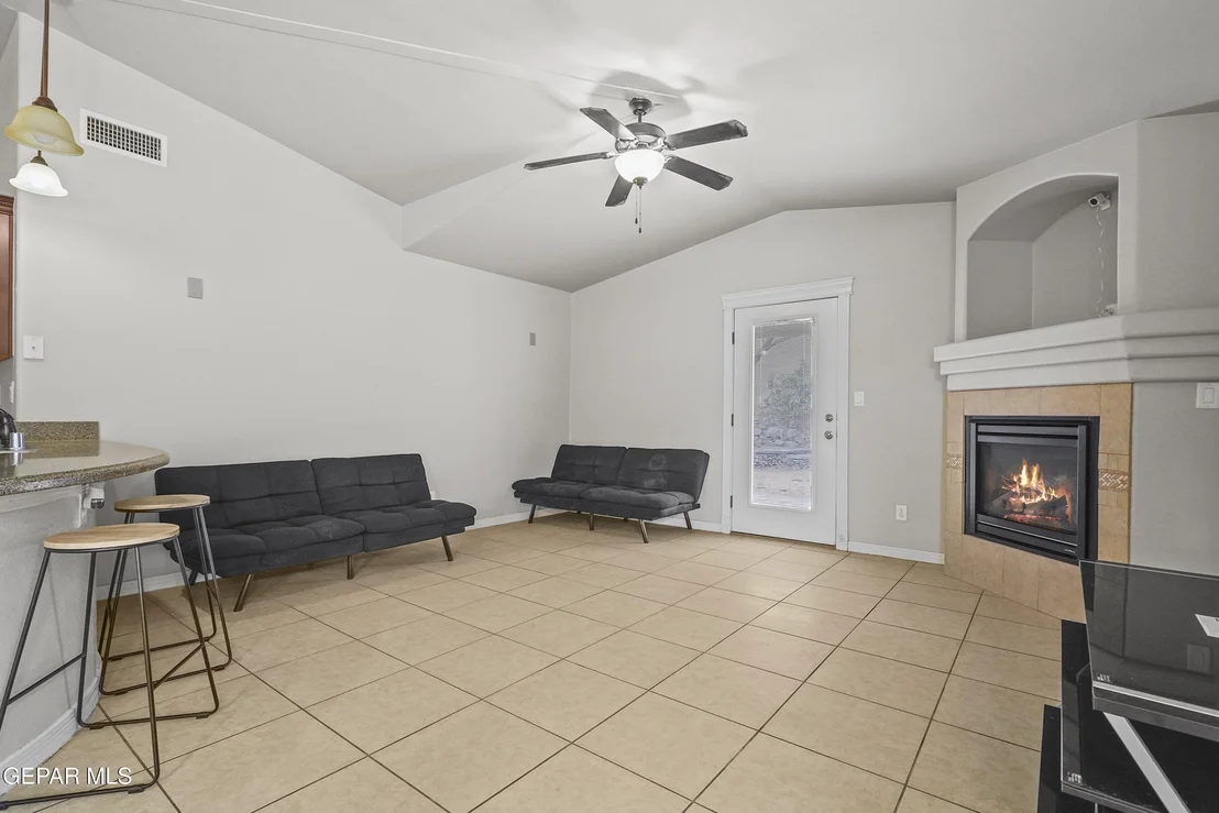Photo of 3265 MAPLE POINT Drive