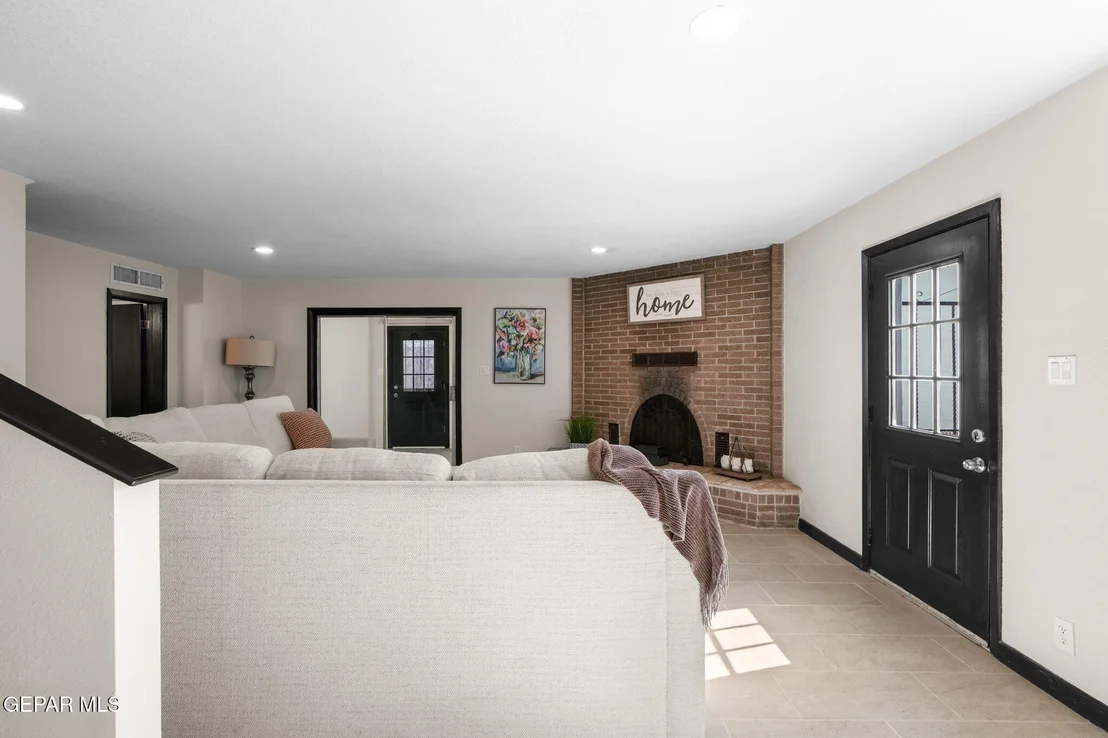Photo of 5221 Timberwolf Drive