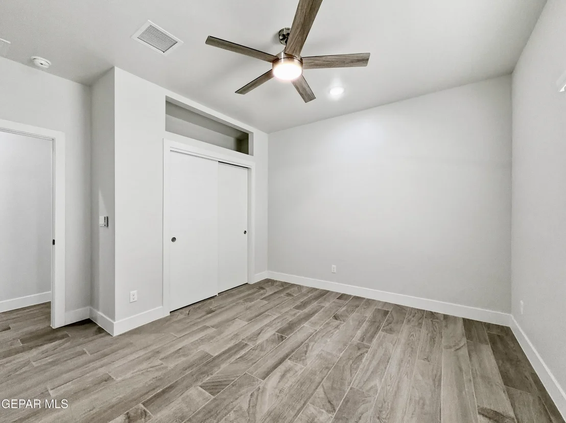 Photo of 3936 PERSPECTIVE Street
