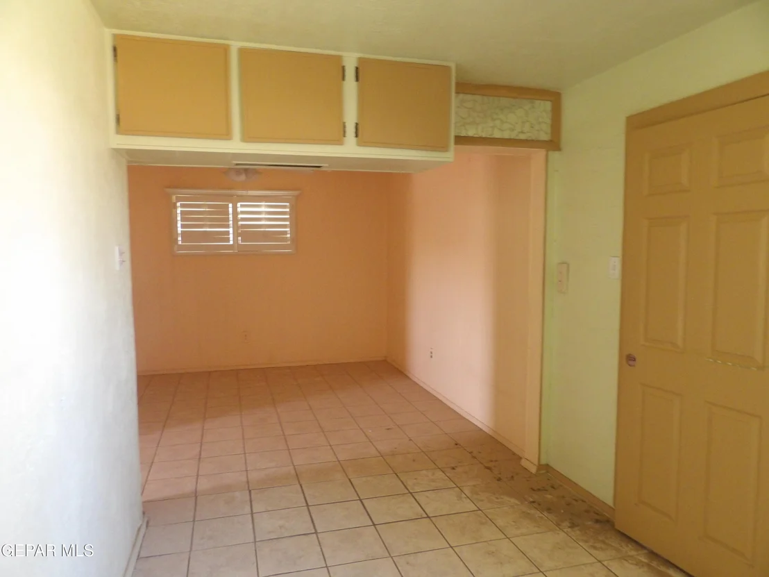 Photo of 327 GEORGE ORR Road