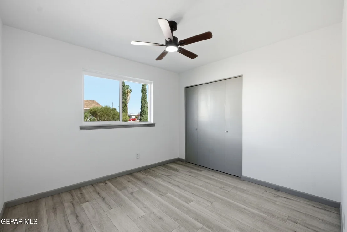 Photo of 8312 Mineola Drive