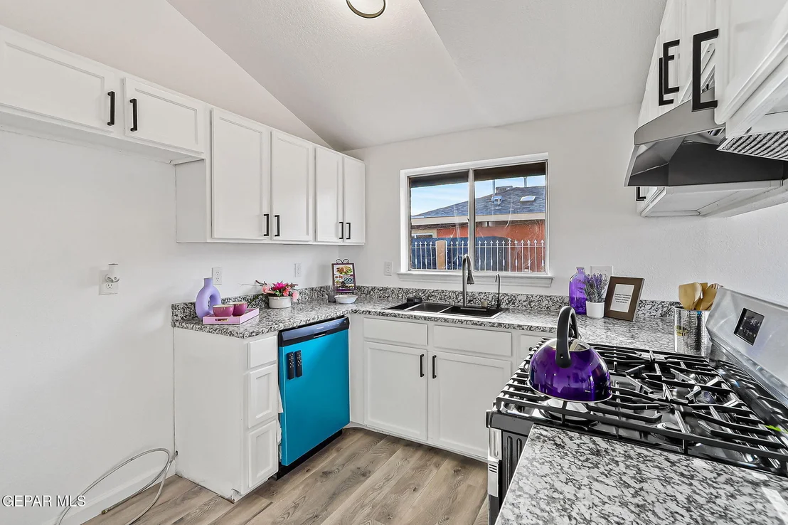 Photo of 8433 INDEPENDENCE Drive