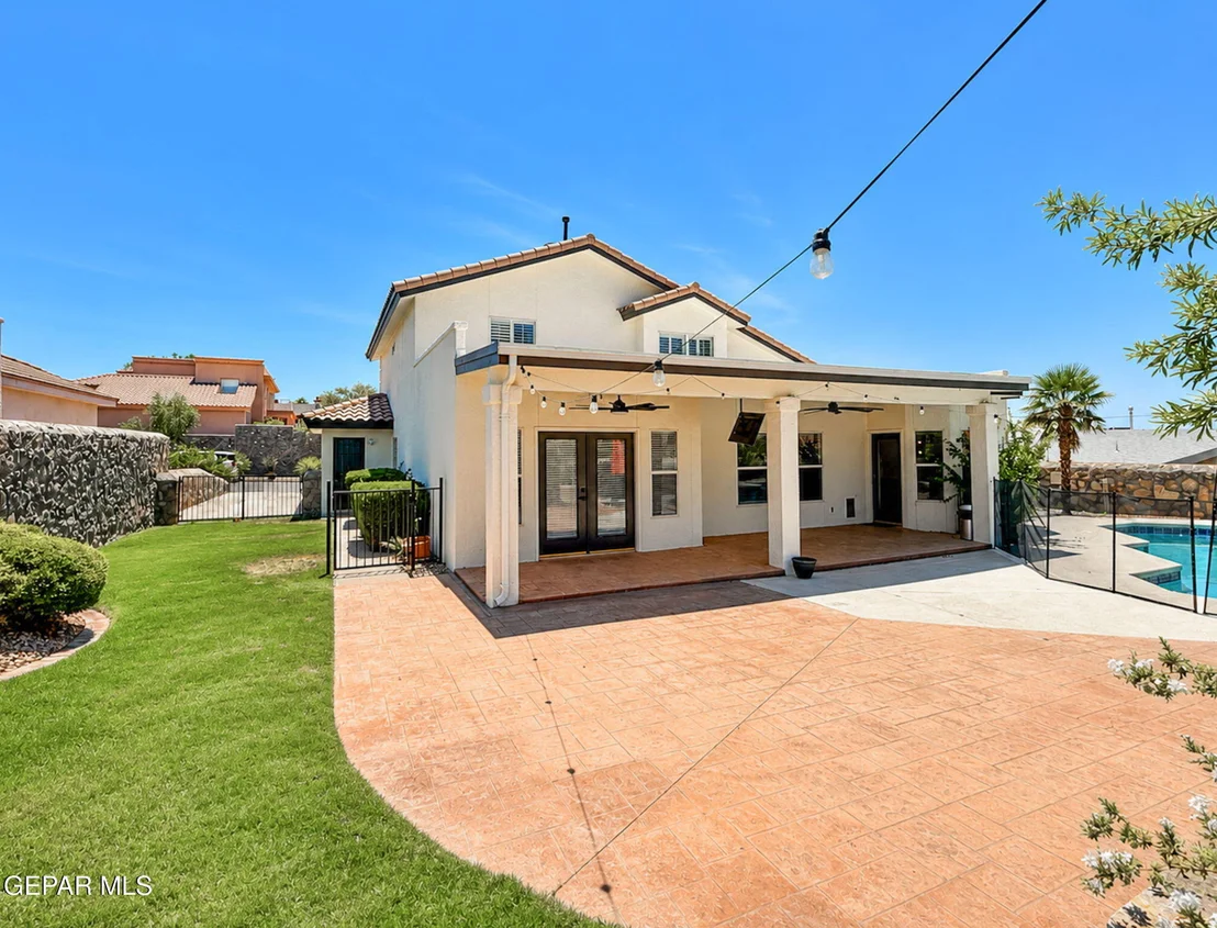 Photo of 6633 WIND RIDGE Drive
