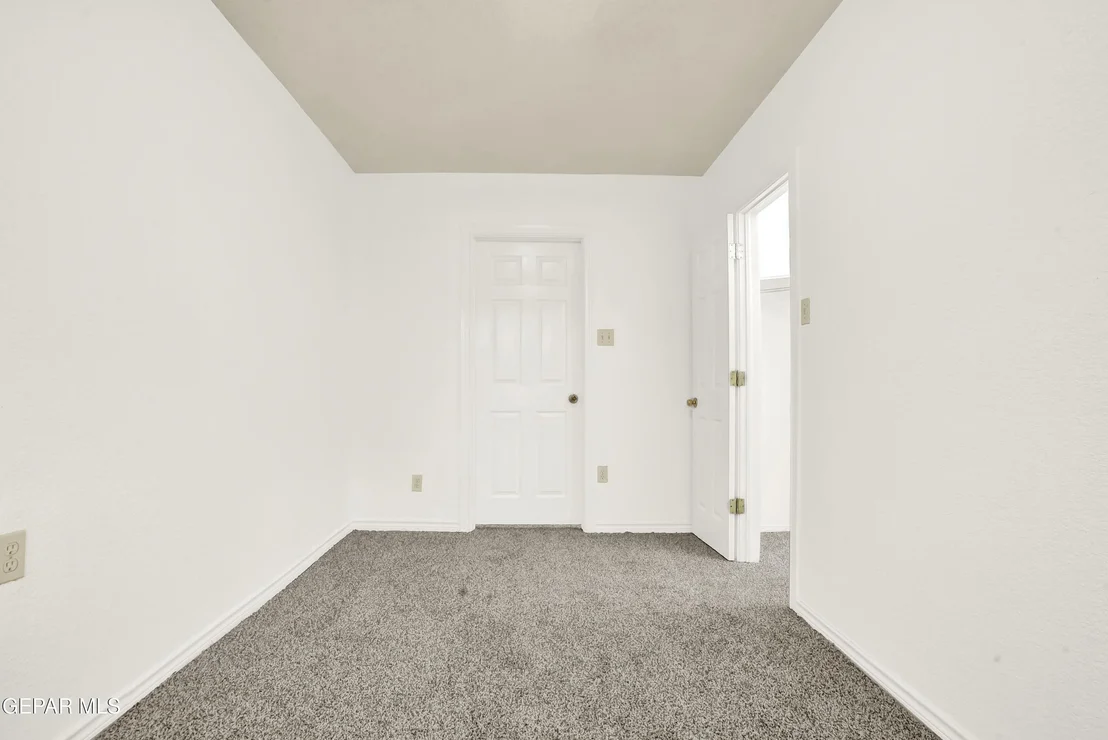Photo of 612 NOBLE Street