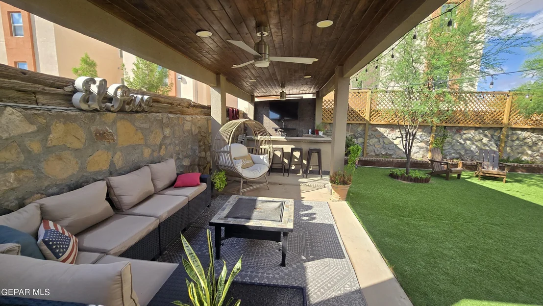 Photo of 3629 BRECKENRIDGE
