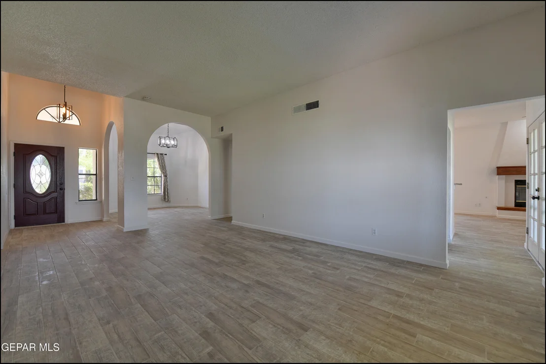 Photo of 829 DULCE TIERRA Drive