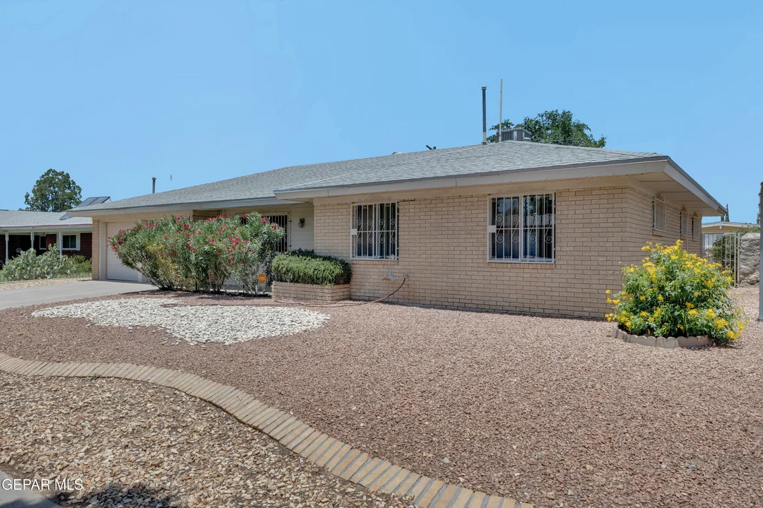 Photo of 8021 MORLEY Drive