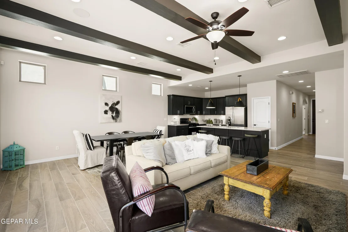 Photo of 6004 Dalhart Drive