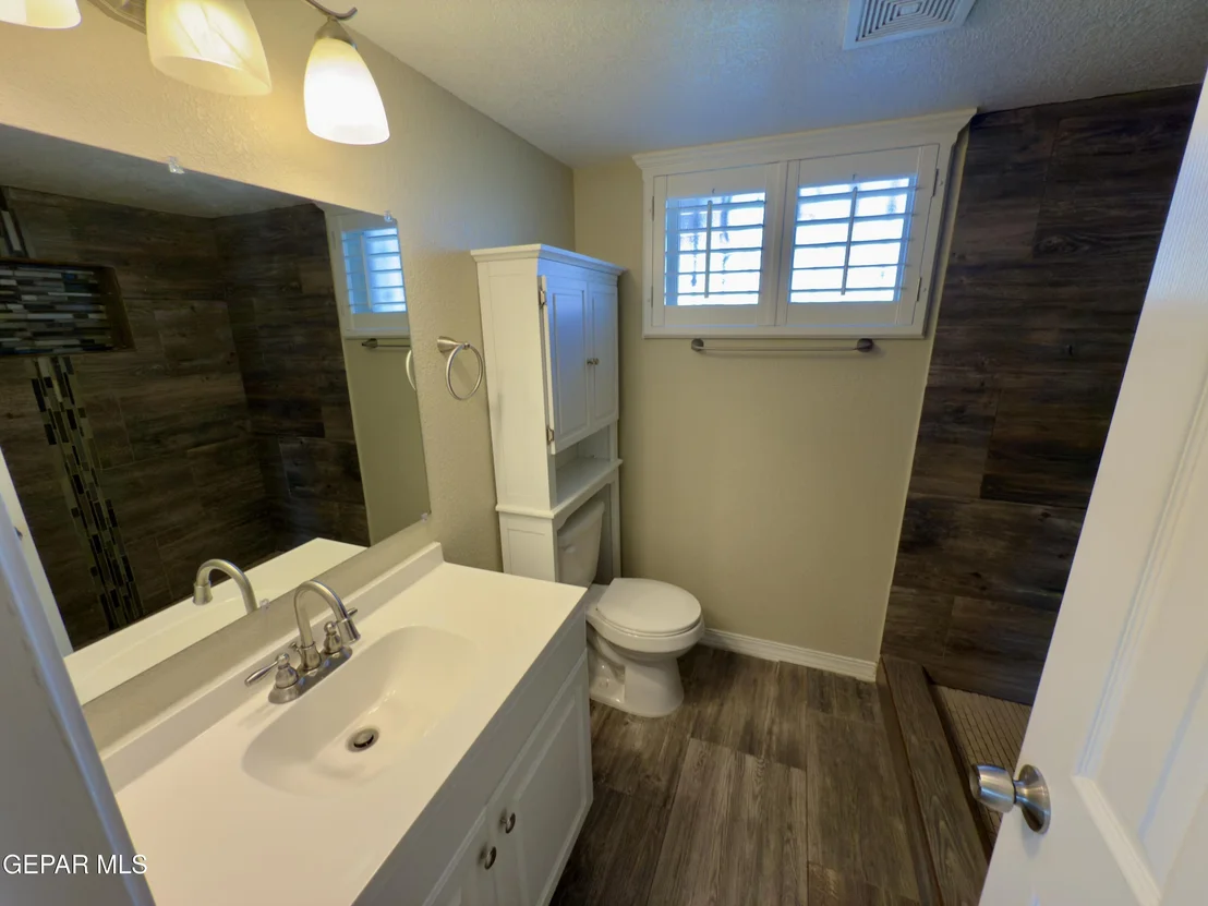 Photo of 8609 Darlina Drive
