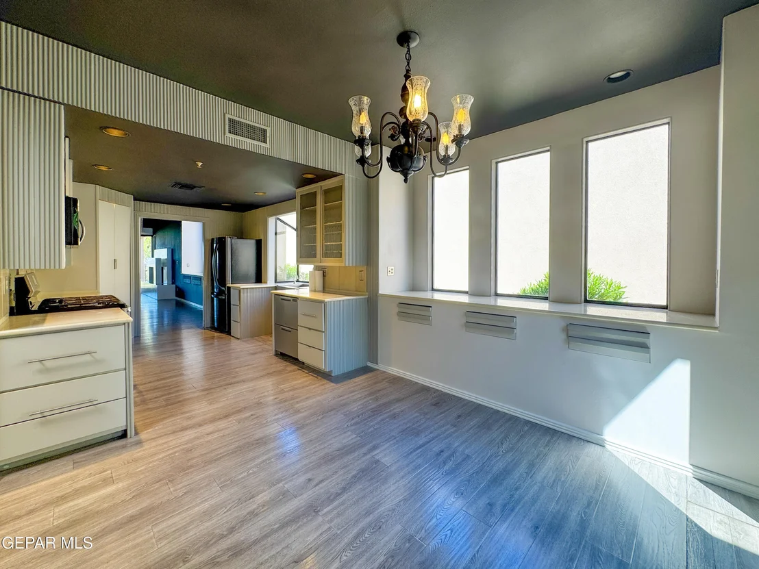 Photo of 1114 Los Jardines Circle