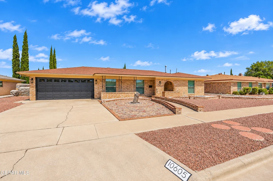 Photo of 10605 CAUSEWAY Drive