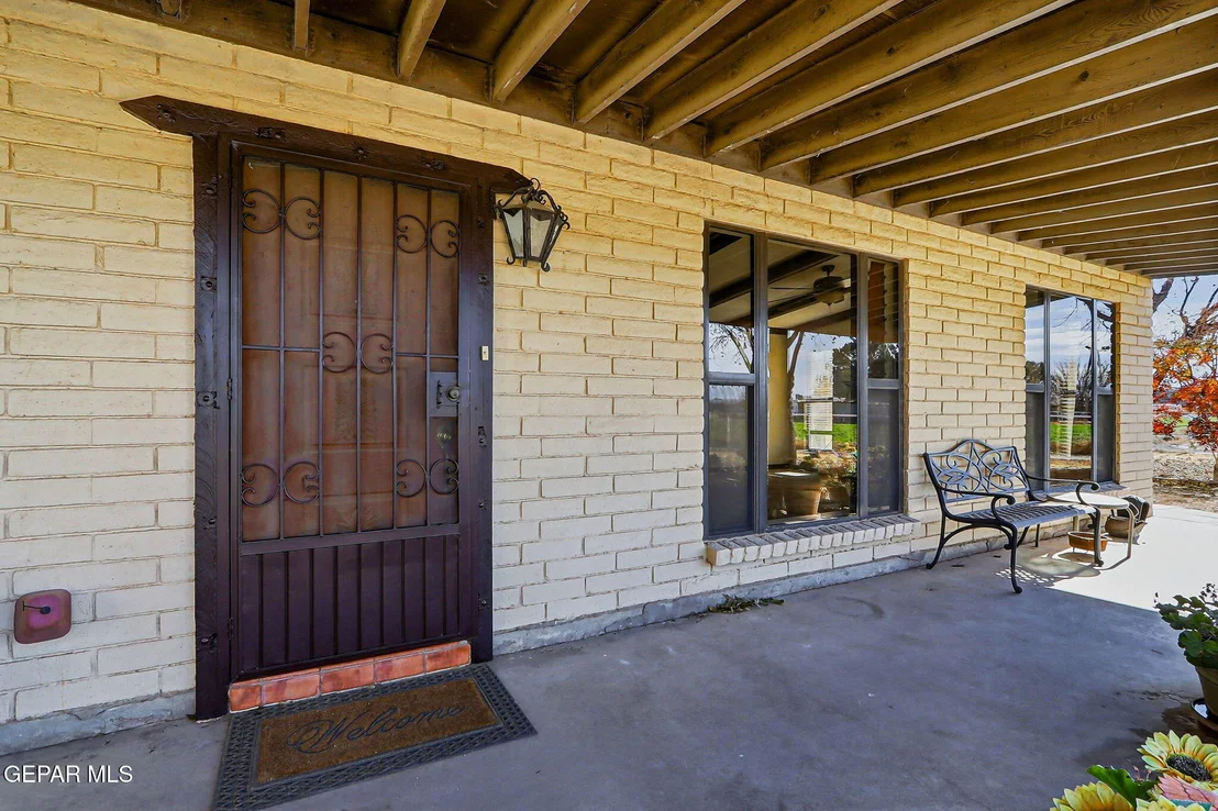 Photo of 7770 WESTSIDE Road
