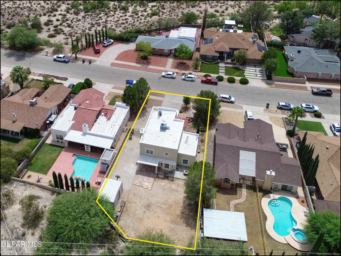 Photo of 7653 DIANJOU Drive