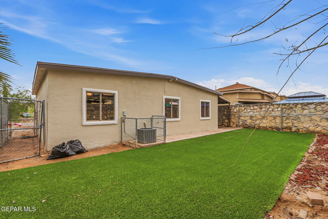 Photo of 3164 HIDDEN VALLEY Drive