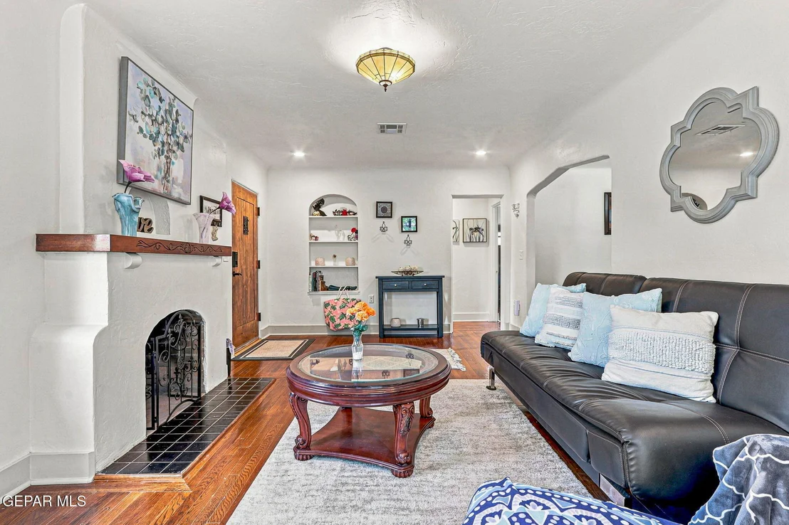 Photo of 1500 Raynolds Street