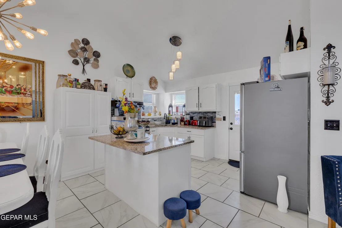 Photo of 13342 MITCHELL Drive