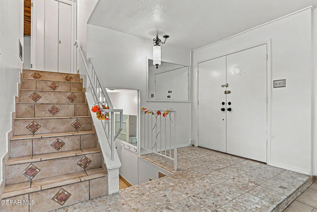Photo of 8808 SHAVER Drive