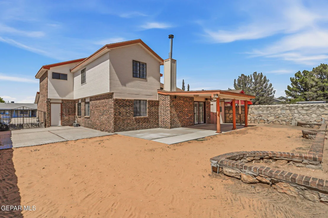 Photo of 11404 LAKE ALICE Drive