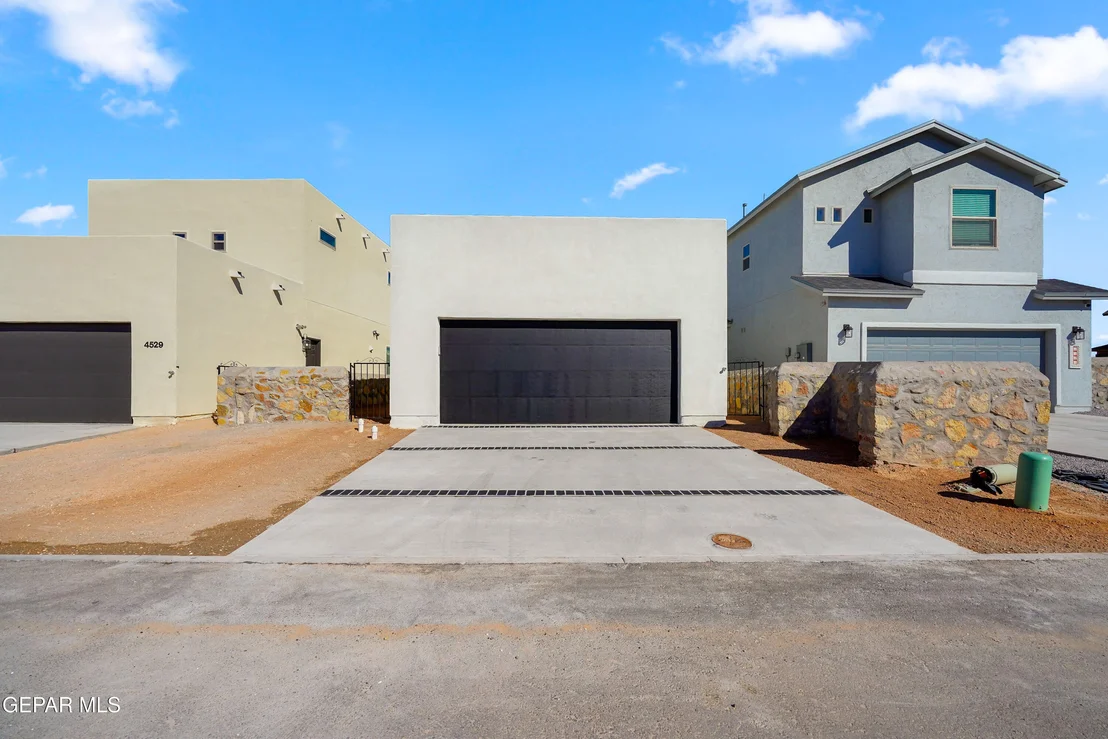 Photo of 5881 Dalhart Drive