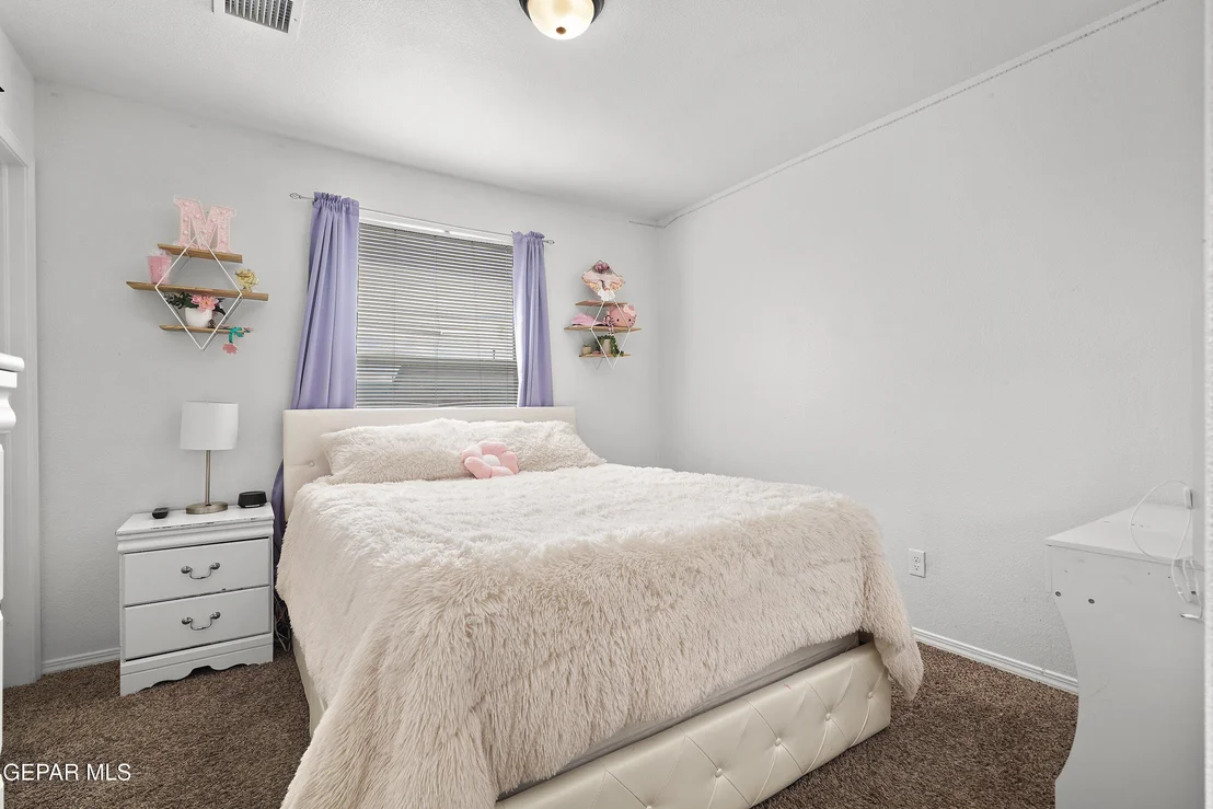 Photo of 13225 WELLINGTON