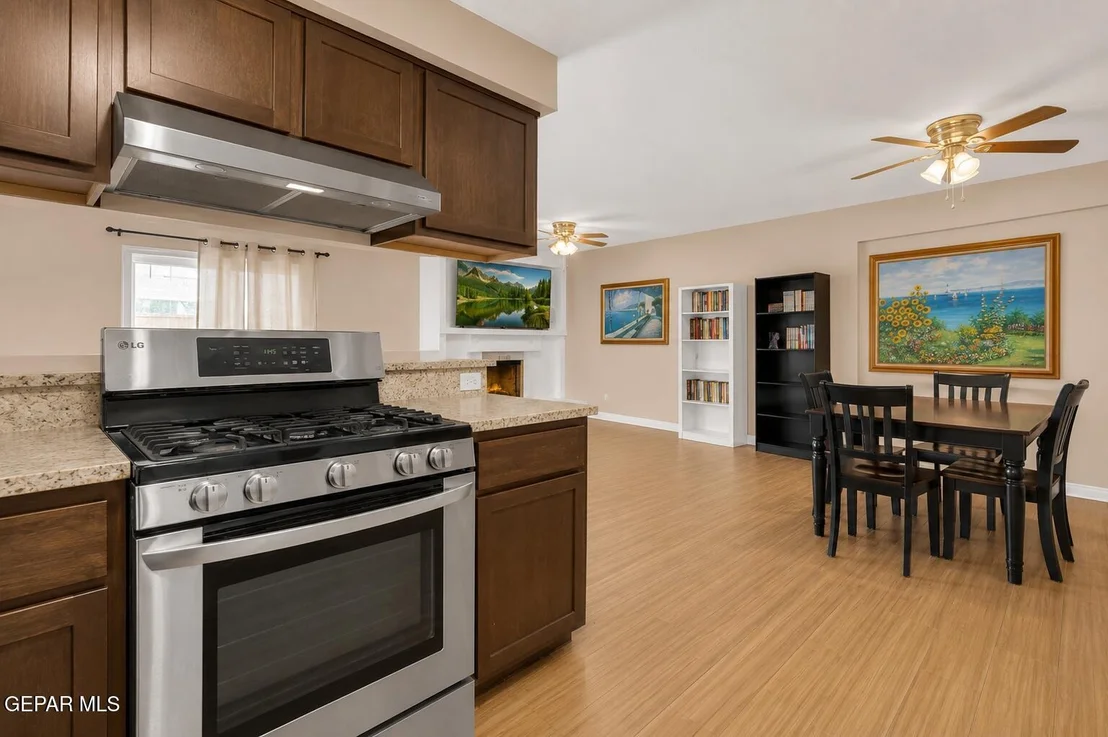 Photo of 11176 SHORELINE Drive