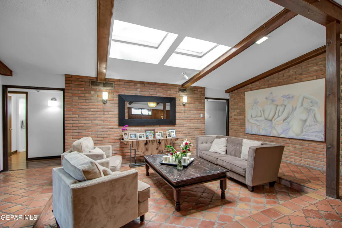 Photo of 5716 OAK CLIFF Drive