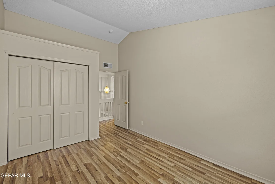 Photo of 10817 WALDEN POND Street