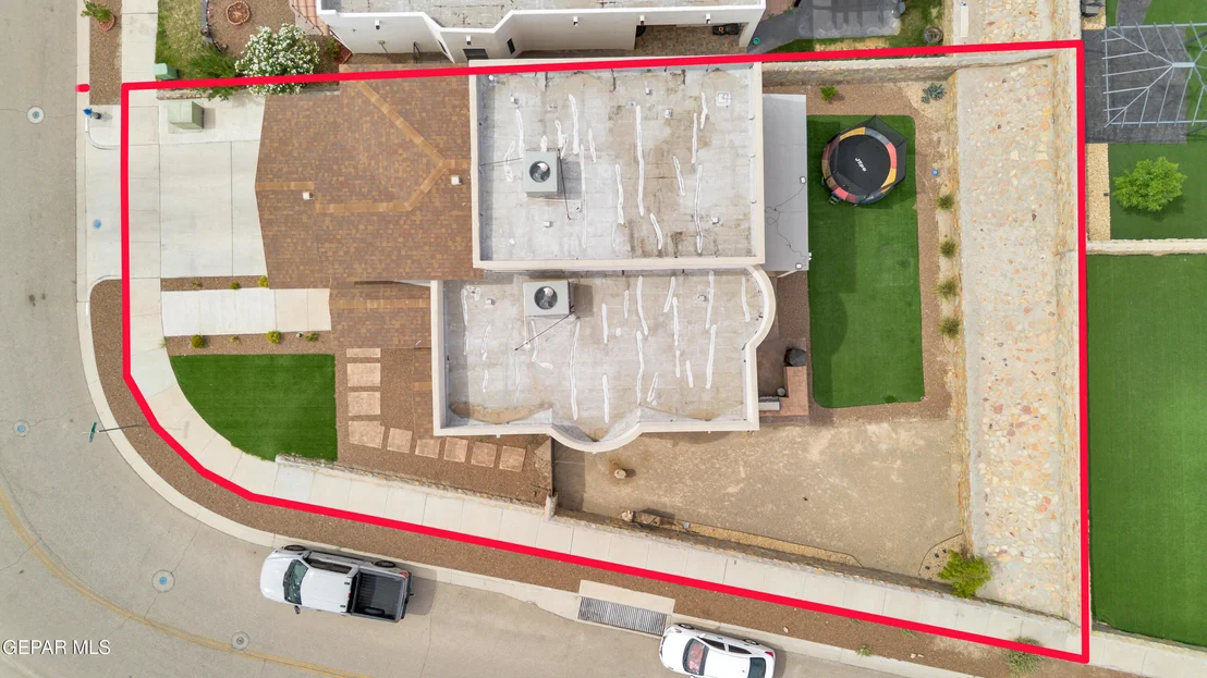 Photo of 6068 RIVET Place